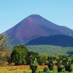 Вулкан Момотомбо в Никарагуа