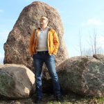 Мастерит из камня и проволоки