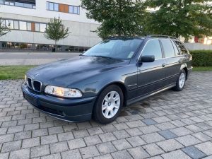 В Германии продают BMW по цене запорожца