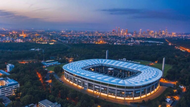 Стадион во Франкфурте