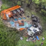 Бензовоз упал с моста через Днепр в Речицком районе