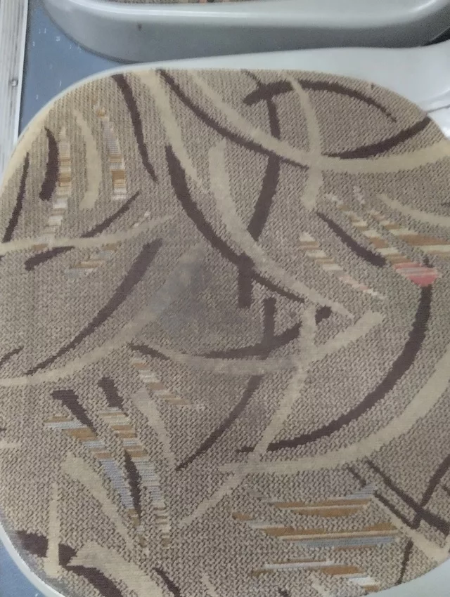 грязное сидение