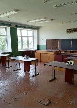 В бывшей школе обнаружили бардак: кого заставили навести порядок?