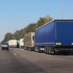 Фуры на границе в очереди