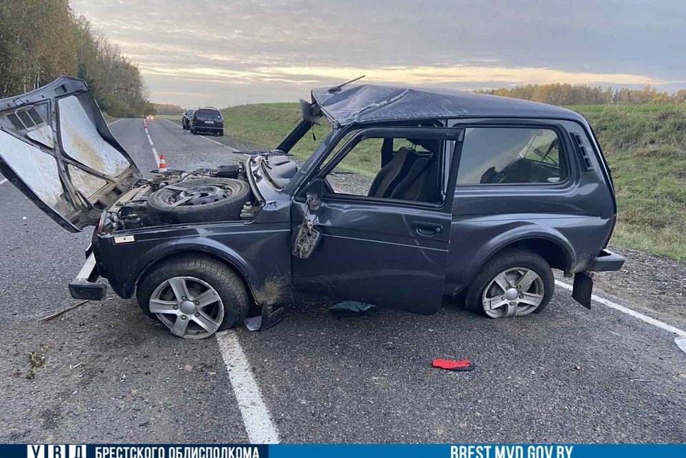 В Барановичском районе перевернулась «Нива» ДТП в Барановичском районе