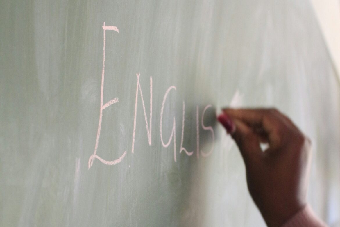 Двуязычие делает мозг более эффективным, особенно если его изучать в раннем возрасте Двуязычие делает мозг более эффективным, особенно если его изучать в раннем возрасте