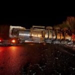 Фура перевернулась во Франции