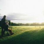 Пенсионер инвалид в коляске