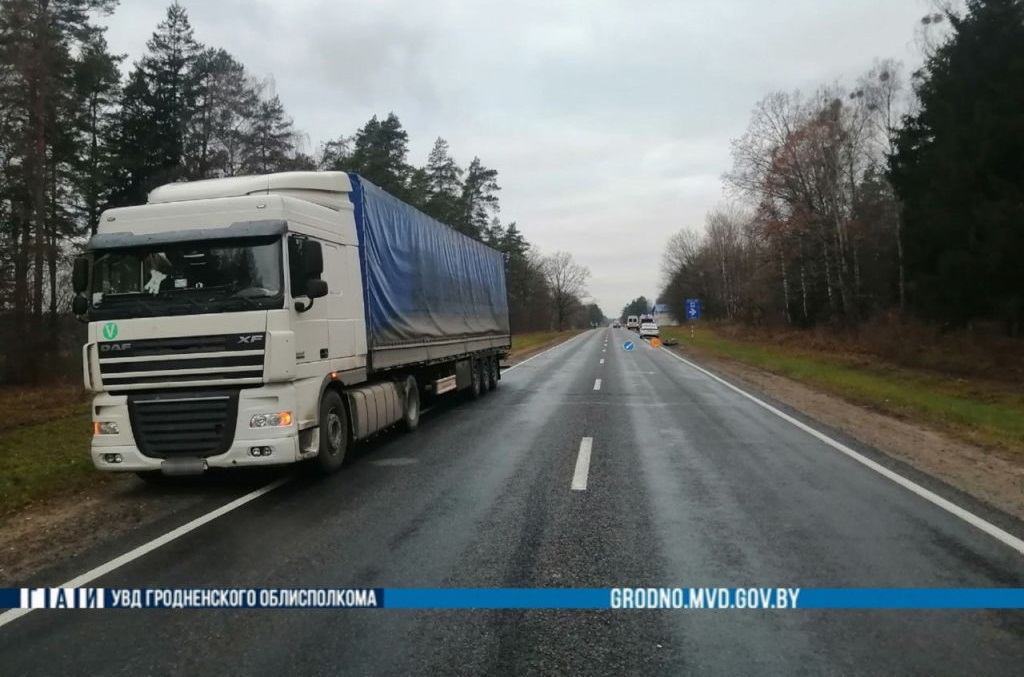 Дальнобойщик погиб в Слонимском районе