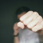 кулаки драка суд