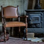 Старый стул