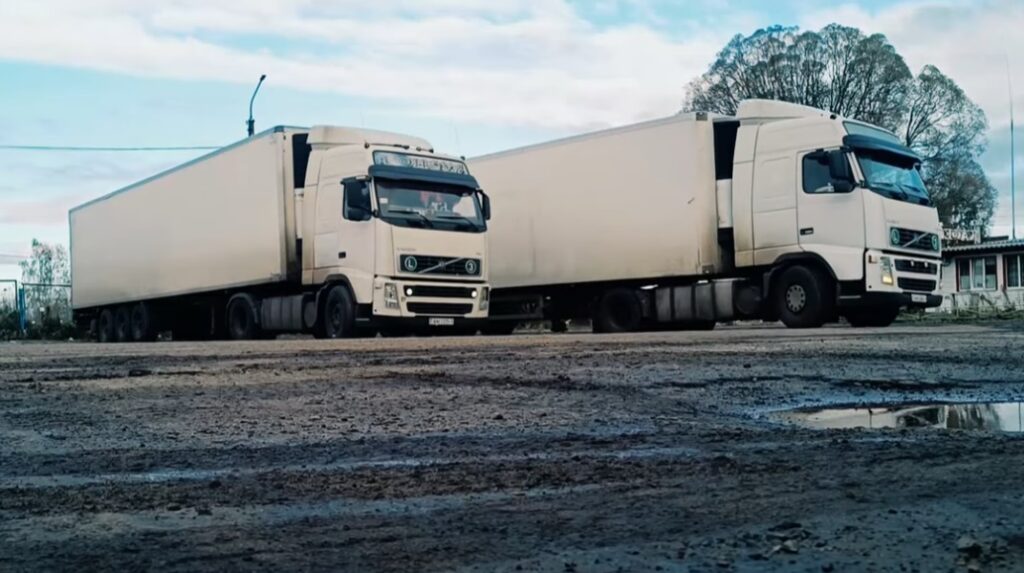 Андрей ездит на Volvo с рефрижератором