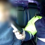 дышит в трубочку