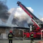 Горело предприятие