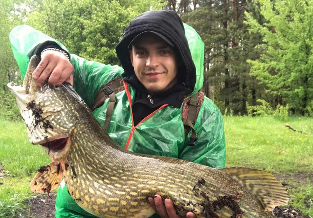 щука на 12 кг