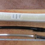 сабли, мечи в почтовой упаковке