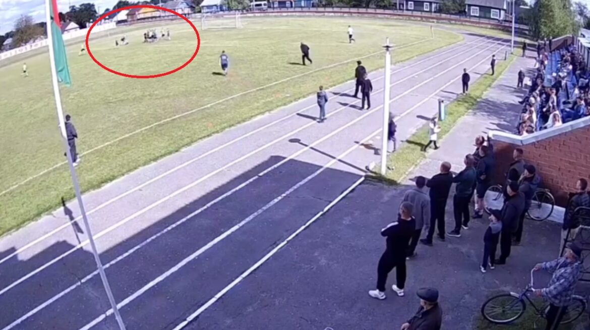 Драка на стадионе в Столине