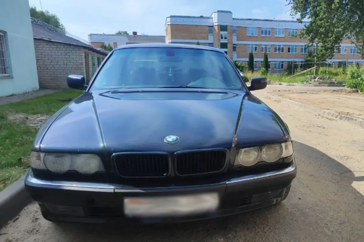 БМВ оказался в Столине