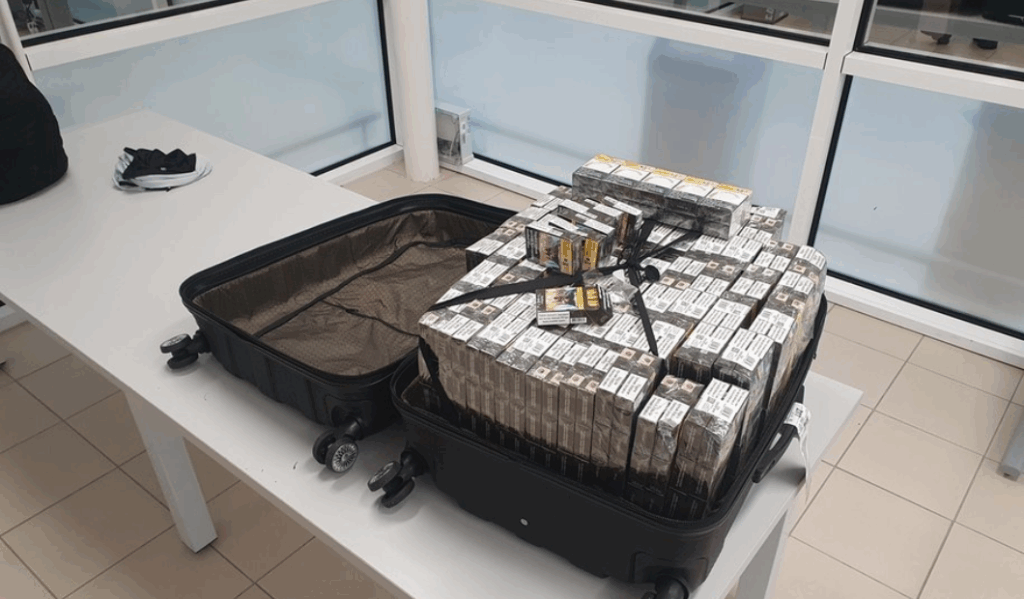 Самый сигаретный чемодан года – вскрыт в Польше