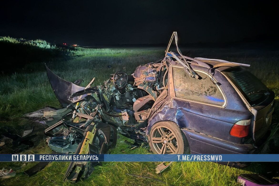 BMW E39 ДТП в Житковичском районе