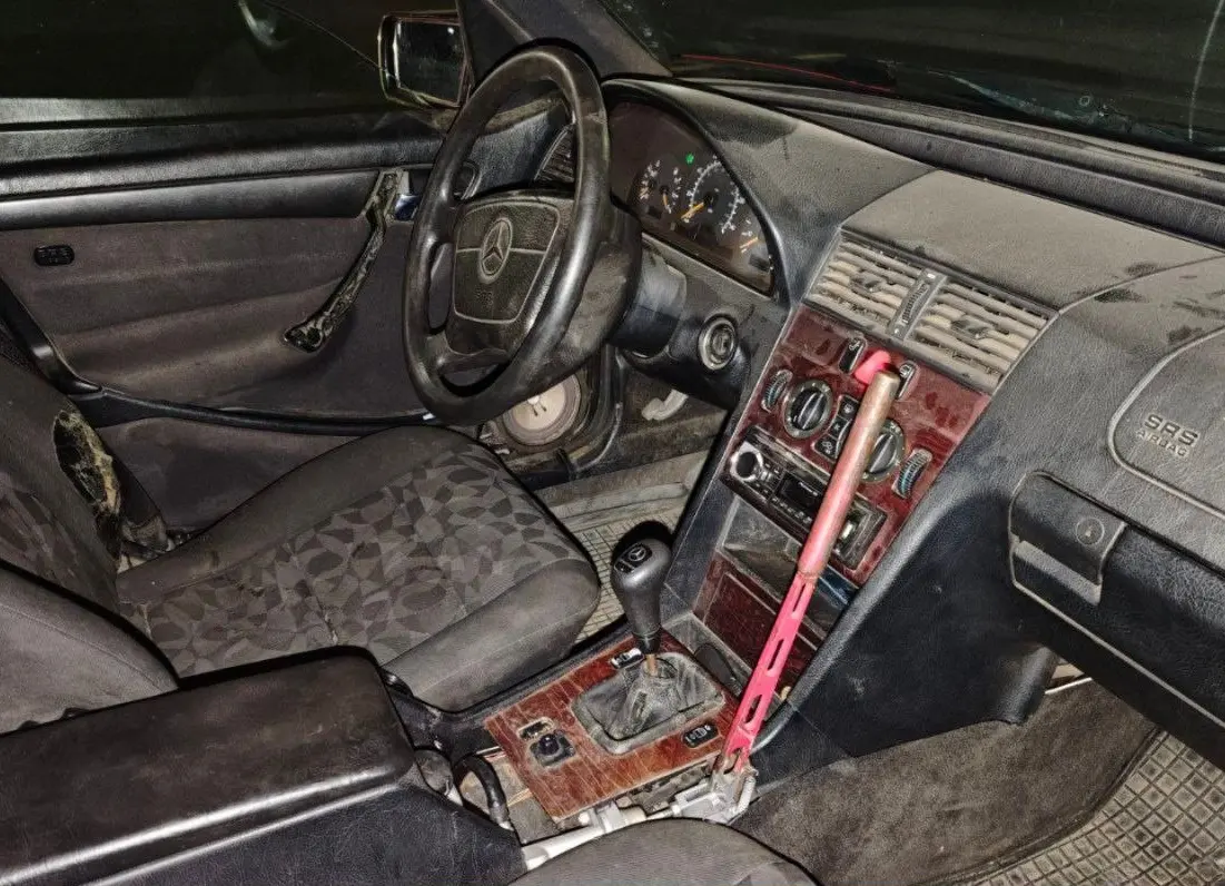 Переделанный старый Мерс