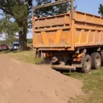 Водителя убило током