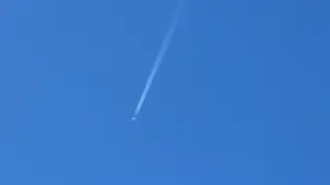 Небо над Латвией