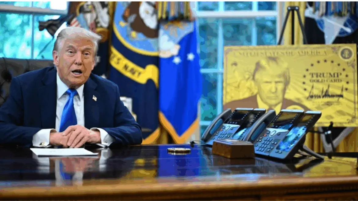 Трамп за столом