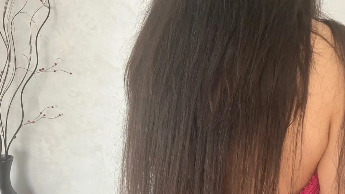 Девушке так нарастили волосы, что пойдёт в суд Наращивание волос