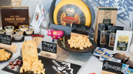 сыры и сливочное масло Кобринского маслодельно-сыродельный завода