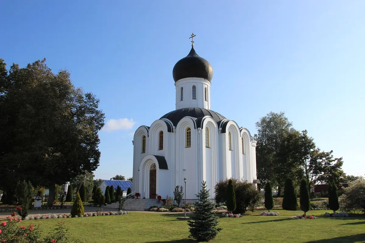 Крестовоздвиженская церковь в д. Святая Воля Ивацевичского района