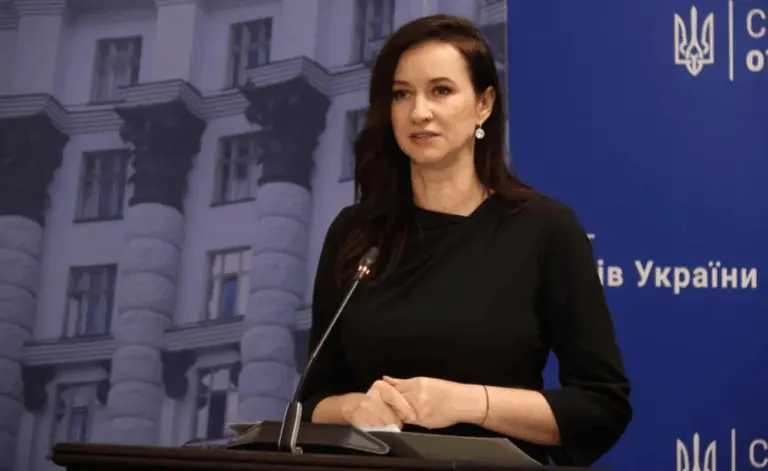 премьер на пресс-конференции