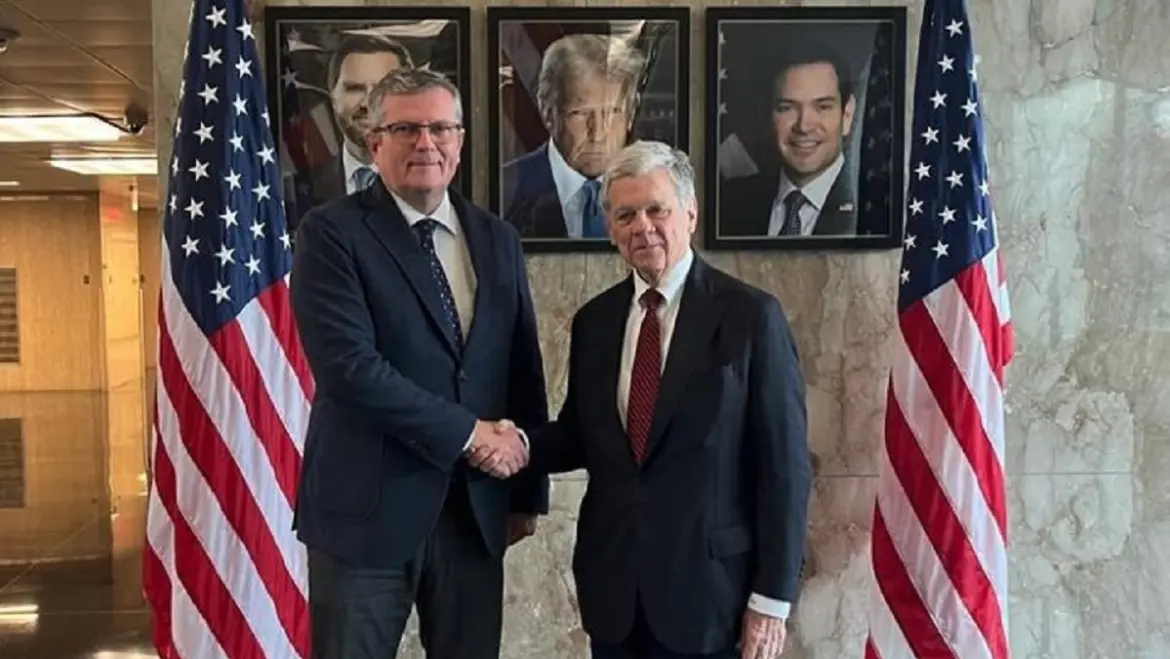 Джон Коул и Мартин Босацки