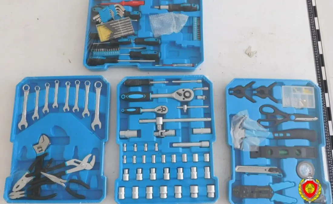 «Выгодная сделка» в Столбцах – перстень за пару отвёрток инструменты что обменялись на перстень