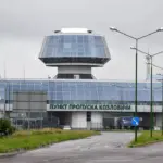 Современное здание пункта пропуска «Козловичи» на границе Беларуси и Польши, вид со стороны въезда.