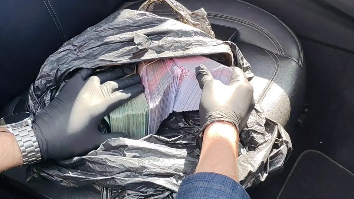 Взятка деньги