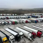 Фуры на стоянке