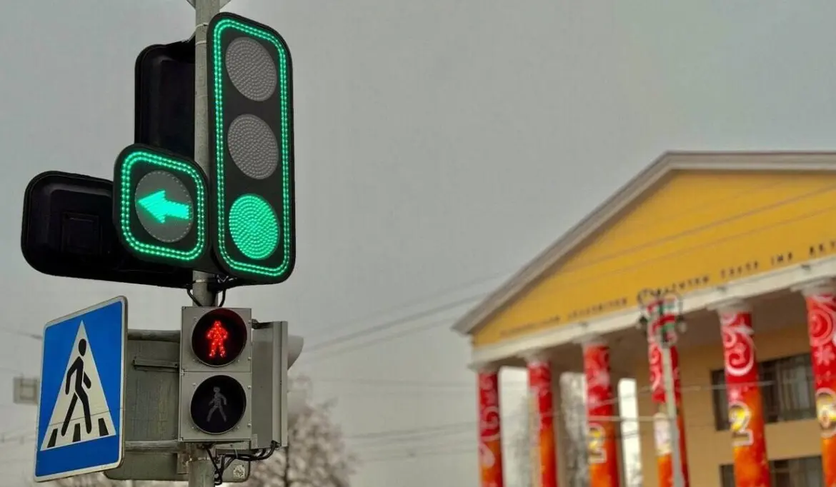 светофор с лед подсветкой