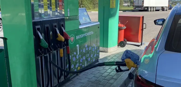Заправка АЗС в Беларуси