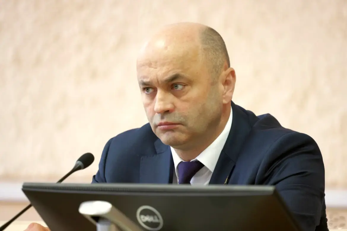 Витебск будет отбирать рабочих из Узбекистана и проверять биографии председателя Витебского облисполкома