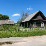 старый деревенский дом