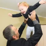 Работающие отцы могут оформить отпуска и дни
