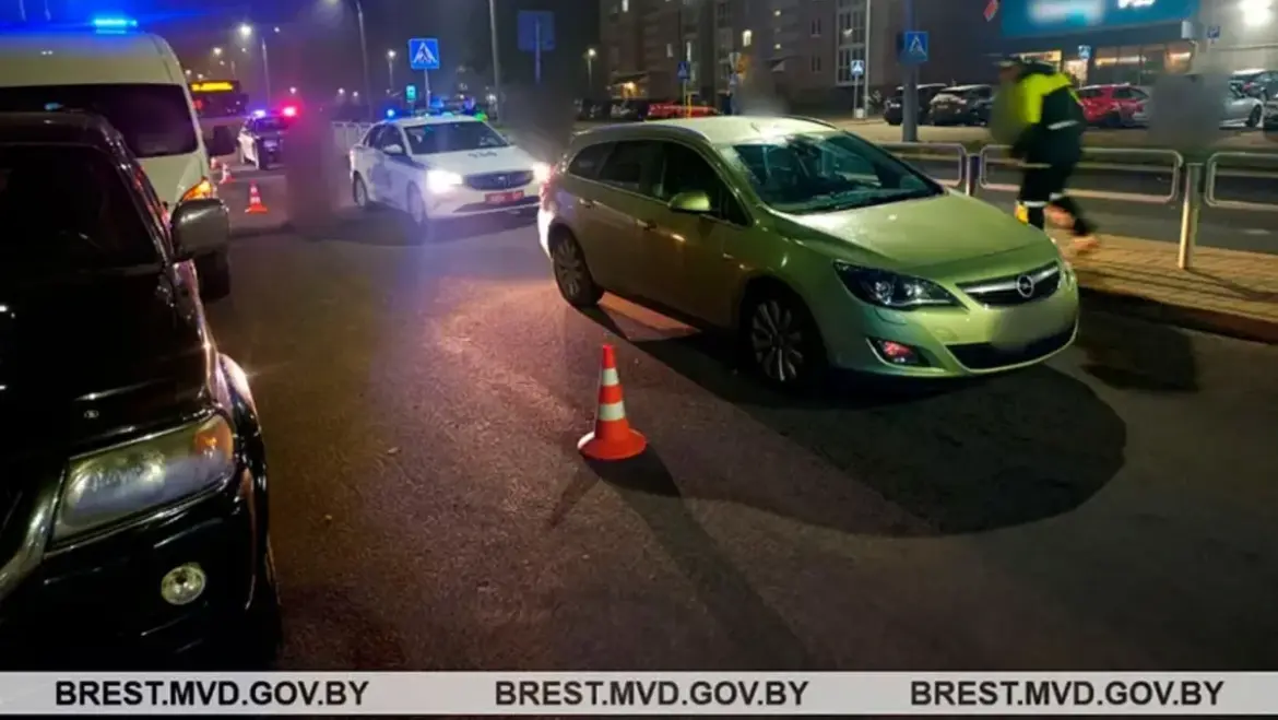 В Брестской области Opel сбил 11-летнего велосипедиста