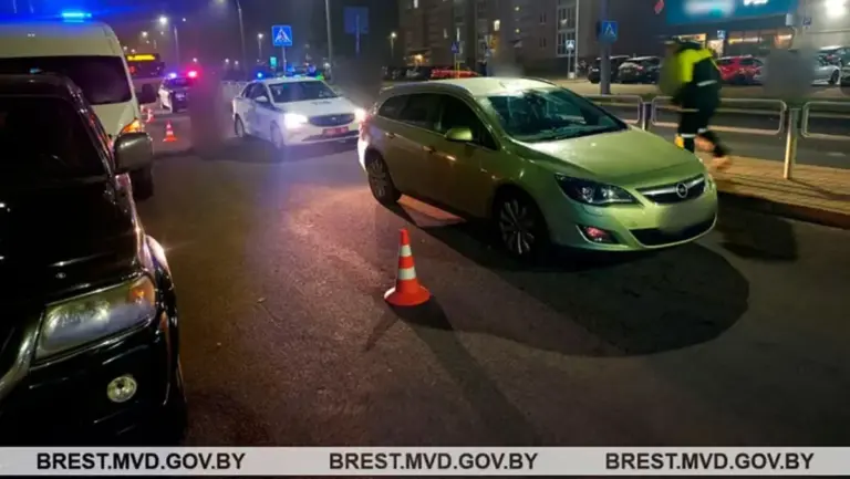 В Брестской области Opel сбил 11-летнего велосипедиста